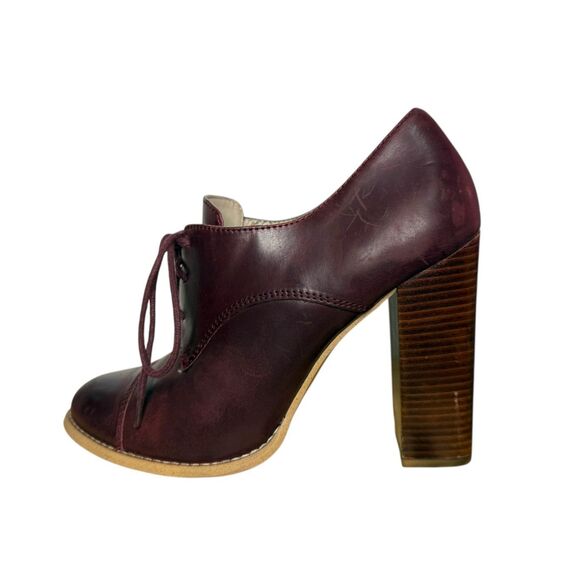 SOLD🚫 Hinge Women’s 8.5 Highland Oxford Pump Burgundy Leather Cap Toe - Picture 6 of 10